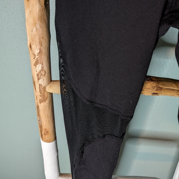Alo Coast leggings stirrup Small - Picture 3 of 10